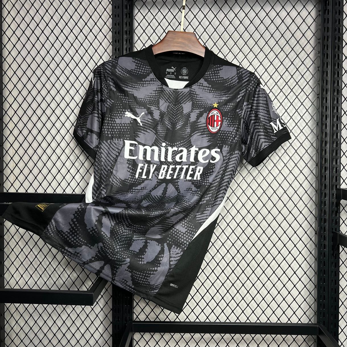 Milan AC Goalkeeper
2024/2025