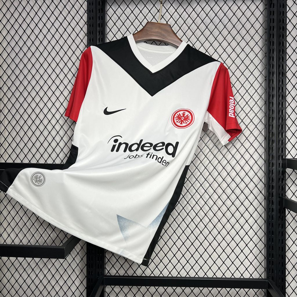 Eintracht Francfort
Domicile 2024/2025