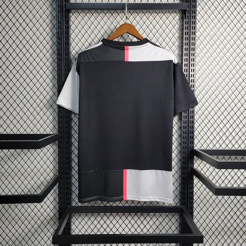 MAILLOT RÉTRO JUVENTUS
2019/20