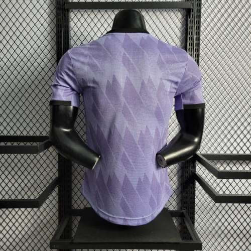 Maillot Real Madrid saison 2022-2023 extérieur away violet