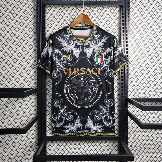 Maillot Italie saison 2023-2024 collab Versace noir