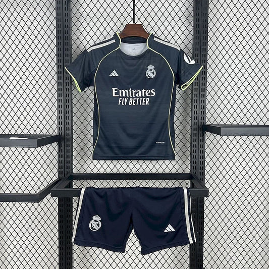 Kit Enfant Real Madrid Extérieur 2025-2026