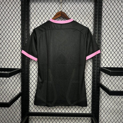Inter Milan Concept
Jungle Black